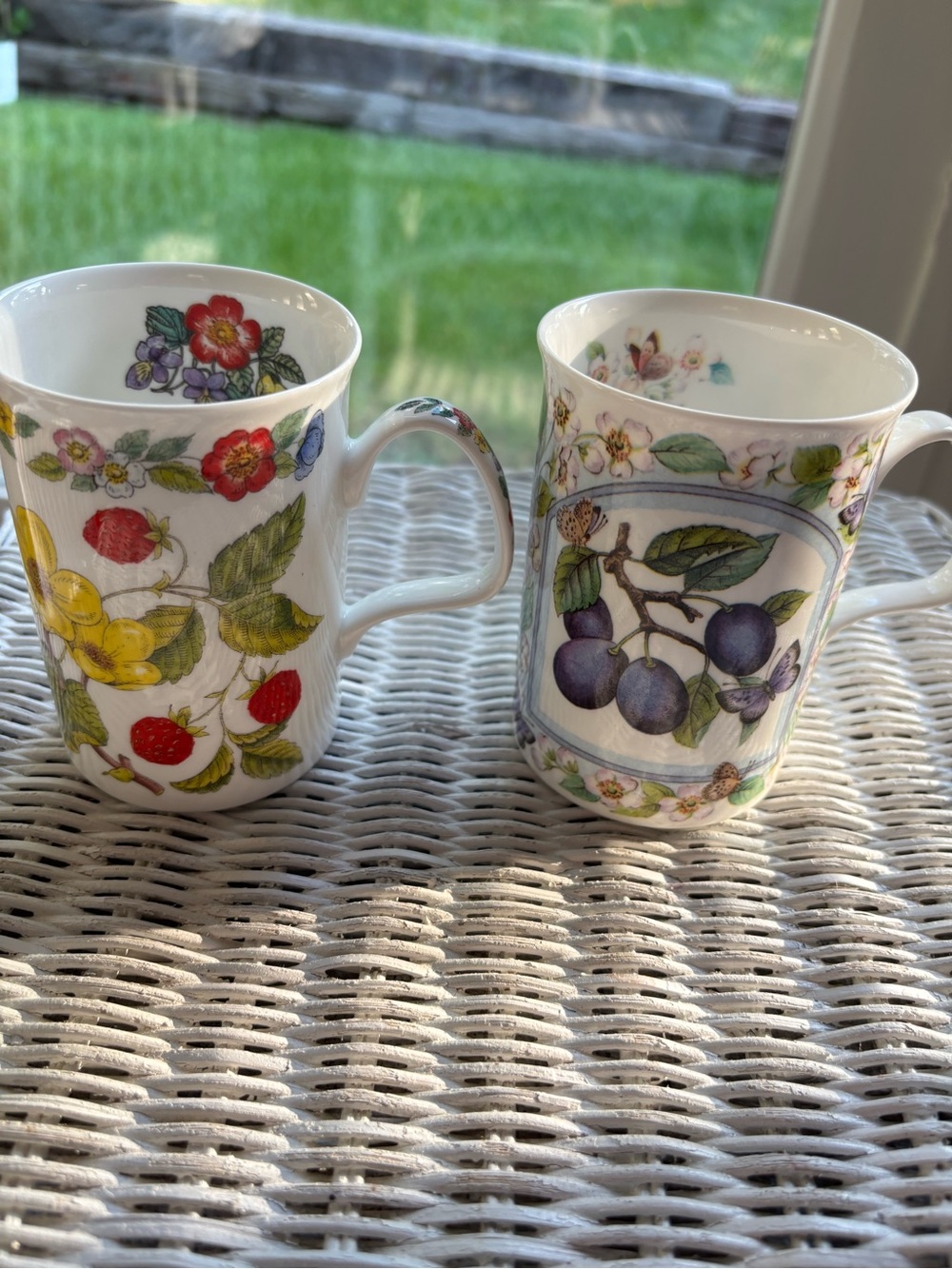 Fruit&Floral Porcelain Mugs Red, Yellow & Purple Patterns by Roy Kirkham ENGLAND